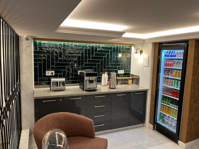Nida Hotel Laleli Provincia di Provincia di Istanbul Esterno foto